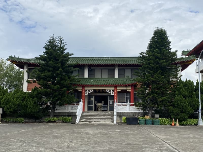 圖片：線西鄉納骨堂，共18張